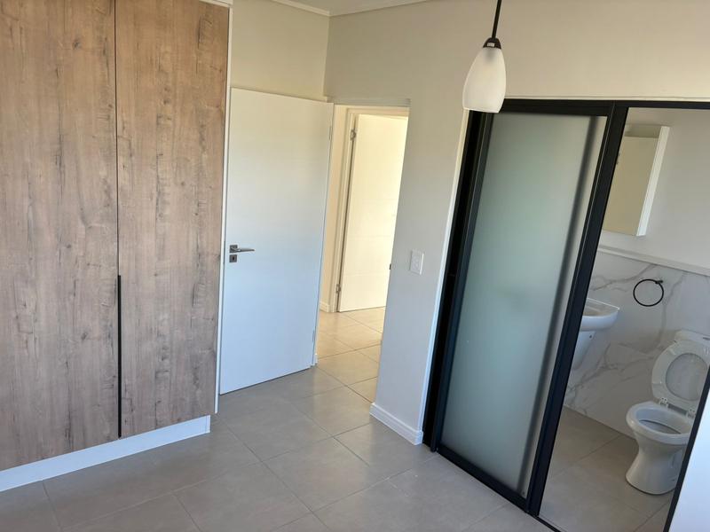 To Let 2 Bedroom Property for Rent in Richwood Western Cape